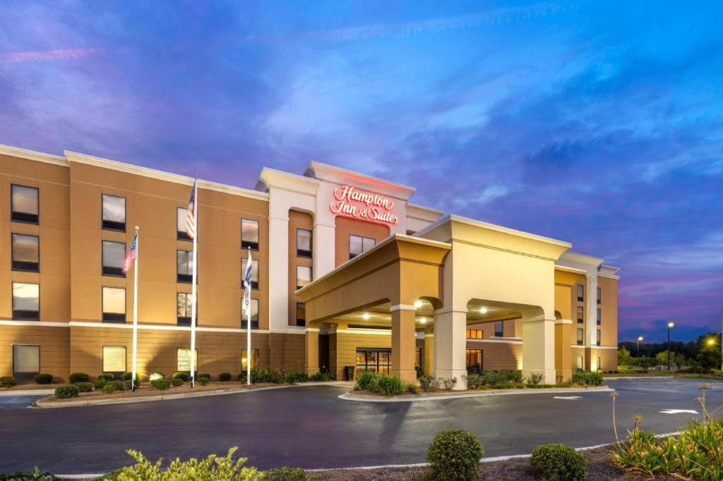 Hampton Inn & Suites Savannah-Airport Eksteriør billede