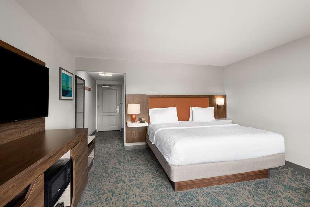 Hampton Inn & Suites Savannah-Airport Værelse billede